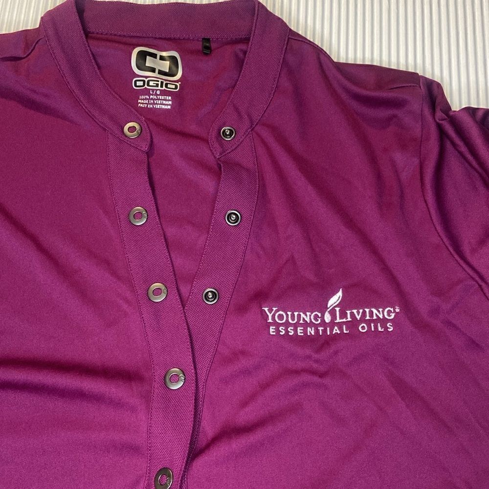 Young living essential oils Embroidered Ogio Shirt Large